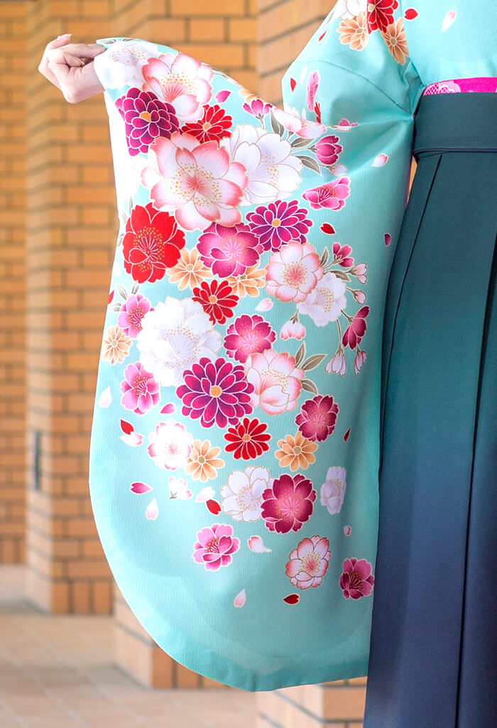 ひわ八重桜ラメ刺繍の袖