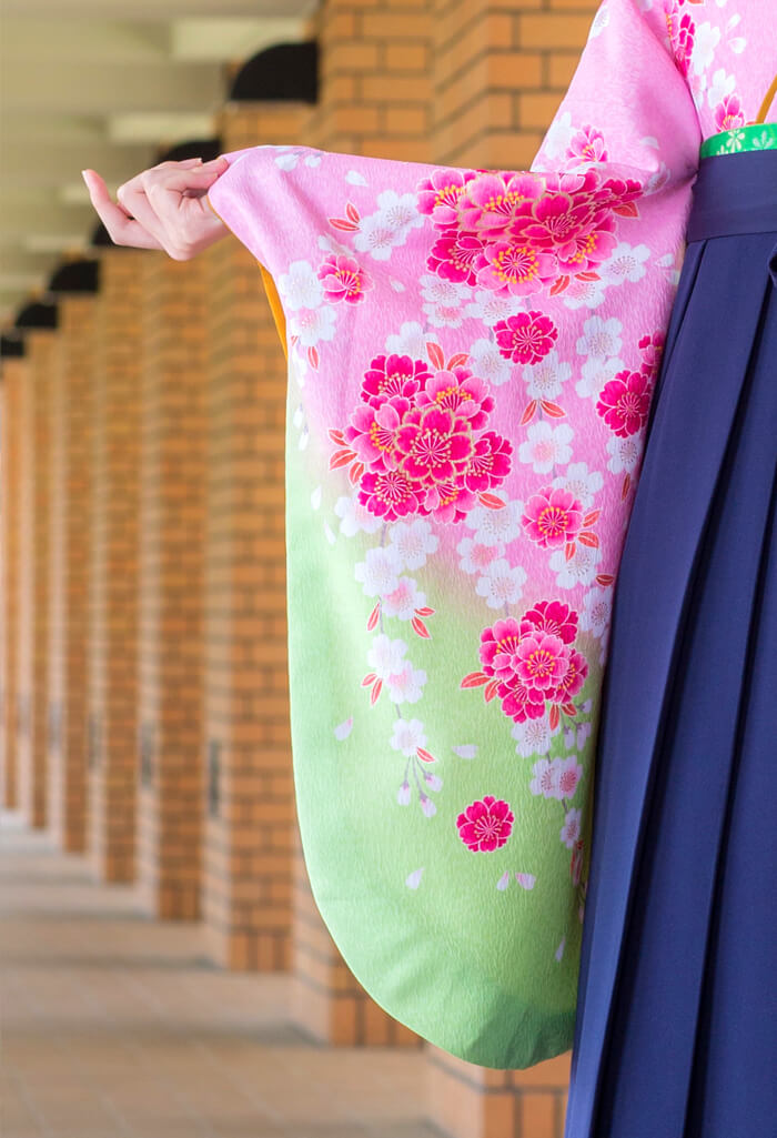 OUピンク桜と中紺の卒業式袴