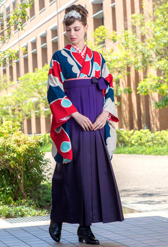 赤に青白雲と紫ぼかしの卒業式袴