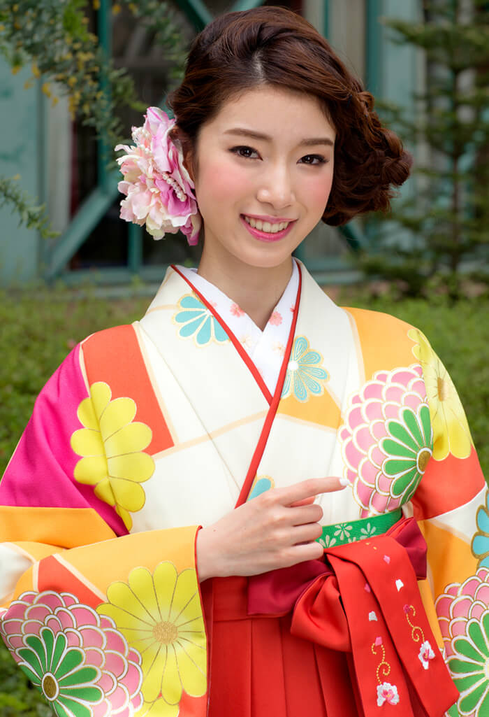 オレンジ菊とOUオレンジ赤ぼかしの卒業式袴