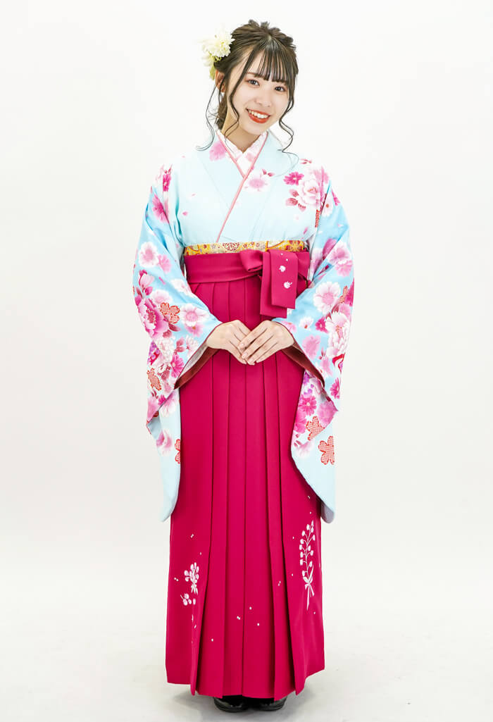 レンタル袴：ブルーに疋田桜と花小袖×ローズミモザシシュウ