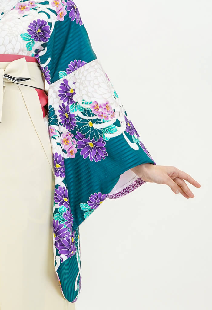 レンタル袴：コイミドリに大菊×クリームひも縞