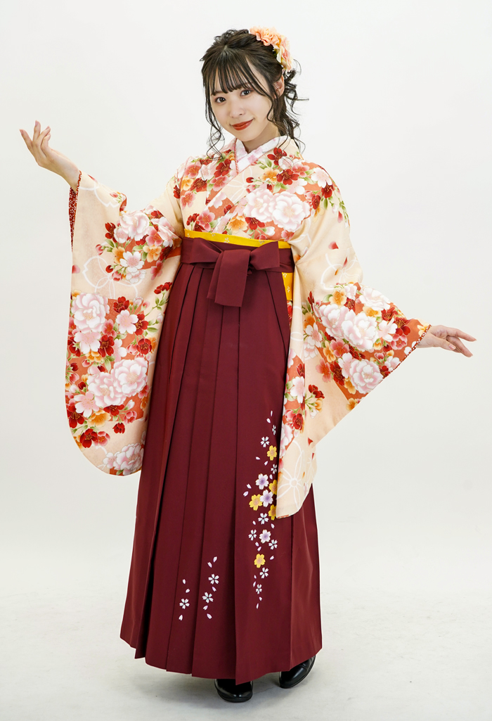 卒業式のレンタル袴：ＨＬサーモンオレンジぼたんと桜 ×エンジ友シダレザクラ