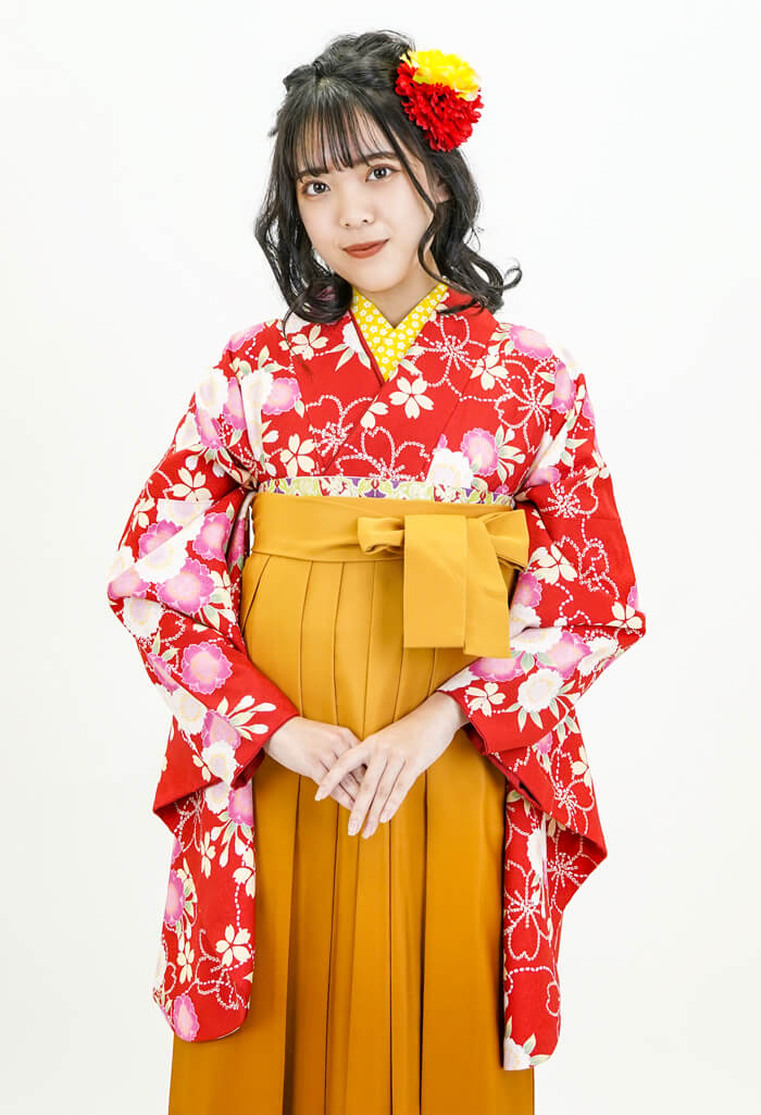 レンタル袴：アカ雪輪ヤエザクラ×キンチャボカシ