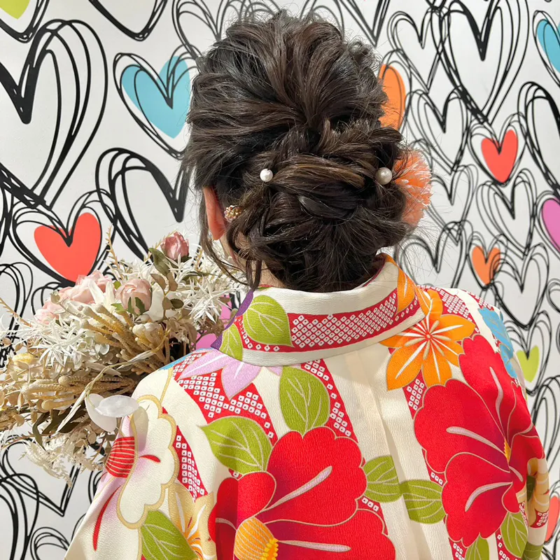 卒業式袴レンタル店アンジュを利用したお客様の写真「髪型・ヘアアレンジ・ヘアセット・定番アップスタイル」