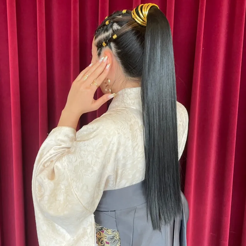 卒業式袴レンタル店アンジュを利用したお客様の写真「髪型・ヘアアレンジ・ヘアセット・編み込み×ストレートポニーテール」