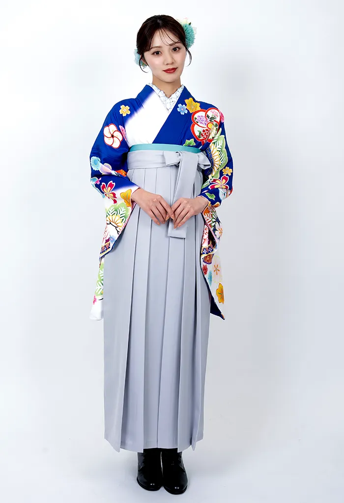 青白ぼかしに花鏡×ニューホワイトグレー