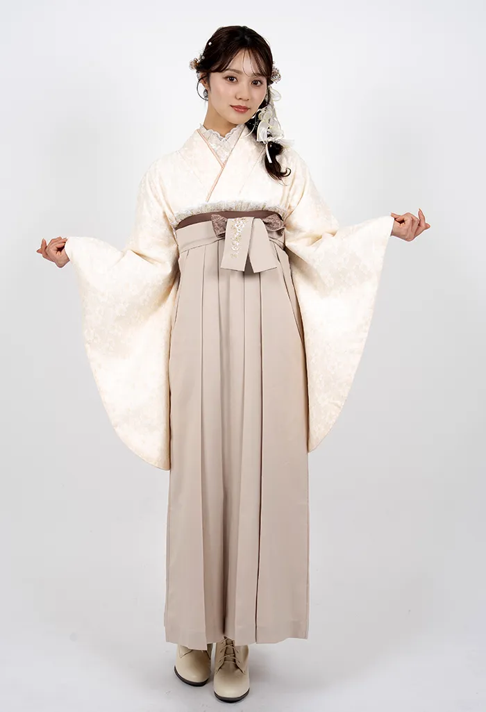 ピーチカラーレース×ホワイトグレー紐レース調サクラ刺繍