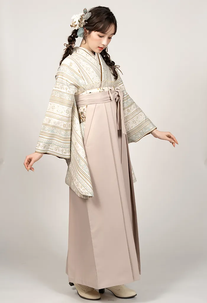 卒業式袴レンタル EEE972_SMB026 着物：縦蔦小花 from HANAE MORI 袴：スモーキーベージュ　