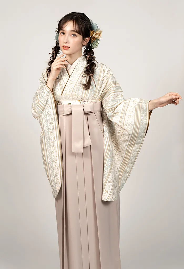 卒業式袴レンタル EEE972_SMB026 着物：縦蔦小花 from HANAE MORI 袴：スモーキーベージュ　