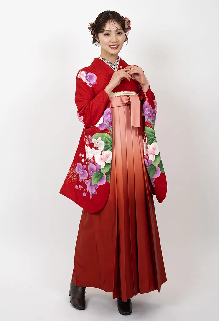 卒業式袴レンタル G00013_K00051 着物：赤胡蝶蘭 袴：サーモンピンクぼかし