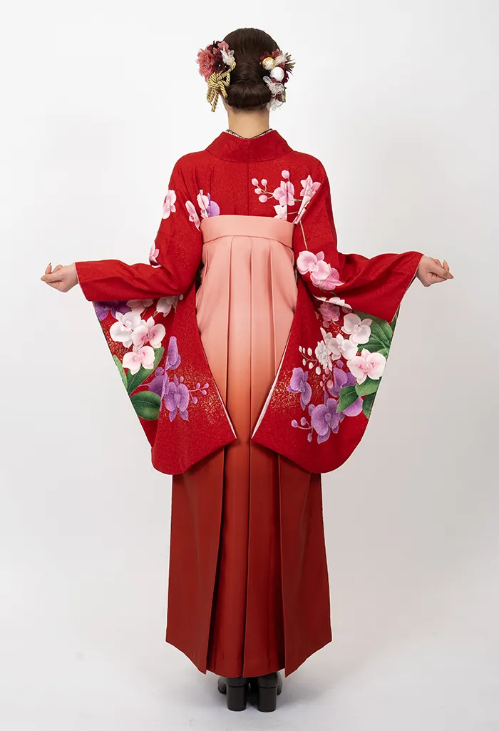 卒業式袴レンタル G00013_K00051 着物：赤胡蝶蘭 袴：サーモンピンクぼかし